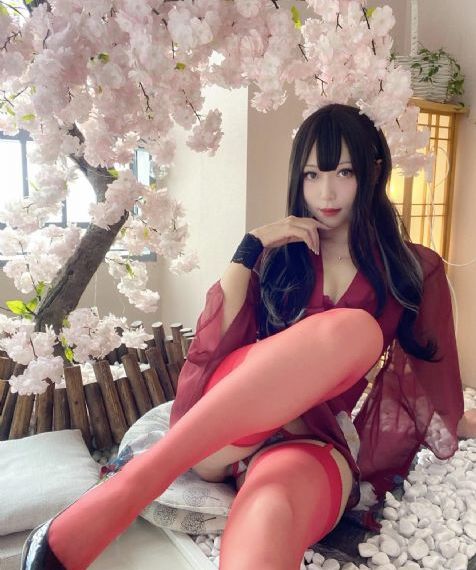 年轻丰满的继母3在线播放